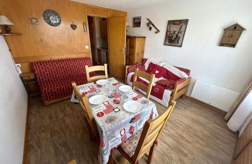 Les Saisies Apartamento | Studio cabine aux Saisies, 5 pers, balcon exposé sud - FR-1-594-109
