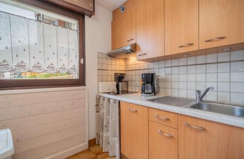 La Clusaz Apartamento | Studio cabine avec terrasse, parking, 4 pers, centre village, proche pistes et commerces - FR-1-437-92