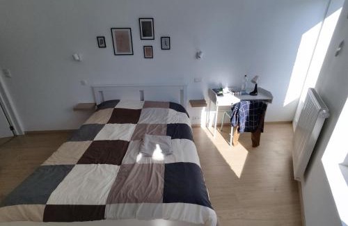 Liege Casa | Studio Citadelle - Chambres avec salle de bain indépendantes et cuisine partagée