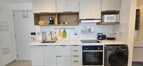 Chacara Santo Antonio Apartamento | Studio com Terraço - Shop Morumbi e Consulado EUA!