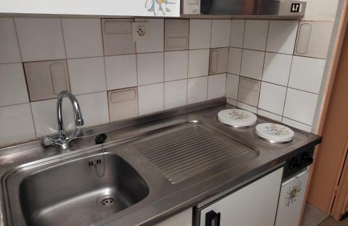 Villard-de-Lans Apartamento | Studio cosy 4 pers, au pied des pistes - 19m², ascenseur, TV, cuisine équipée, rénové, proche télécabines - FR-1-689-83