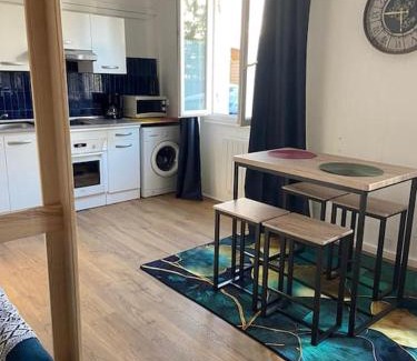 Lorient Apartamento | Studio cosy proche du centre ville !