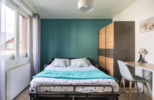 Cluses Apartamento | studio cosy proche du centre + parking gratuit