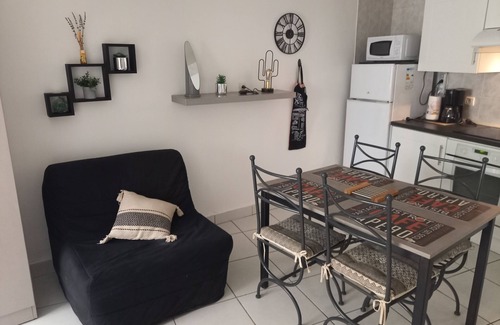 Ax-les-Thermes Apartamento | Studio COSY + RDC Centre AX - Ideal SKI (cable car 100 m) & Cure(100 m)