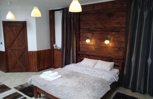 Vladeni Casa | studio Cristian-Brasov