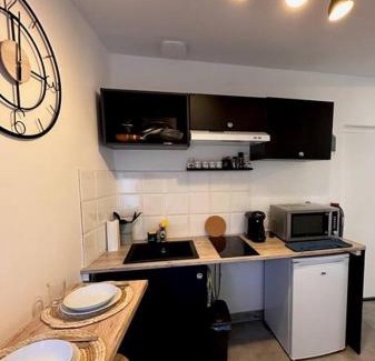 Nevers Apartamento | Studio en ville