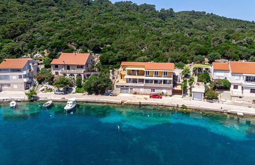Pasadur Apartamento | Apartamento-estudio con terraza y vista al mar Pasadur, Lastovo (AS-8392-a)