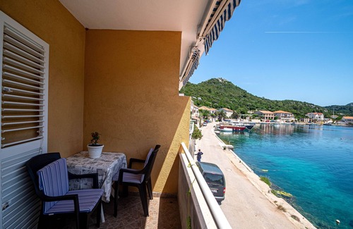 Pasadur Apartamento | Apartamento-estudio con terraza y vista al mar Pasadur, Lastovo (AS-8392-a)