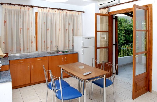 Milina Apartamento | studio for 3-4 people (No. 6) / 39 sqm + 16 sqm Balcony #6