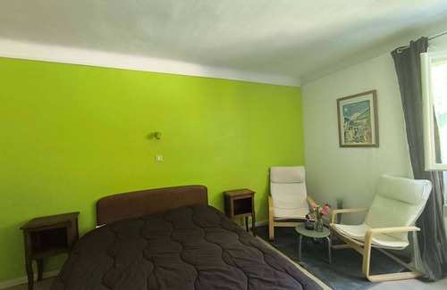 Les Bains de la Preste Apartamento | Studio perched in the flora of the High Vallespir