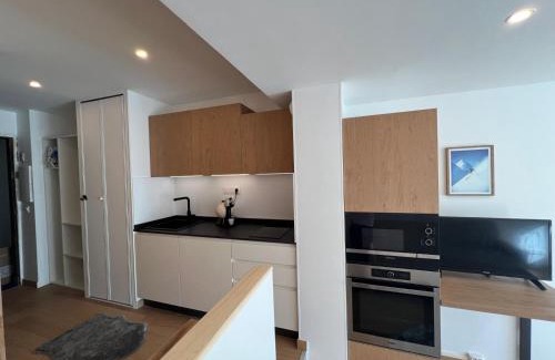 Isola Apartamento | Studio Front de neige Parking inclus - Galerie marchande Isola 2000