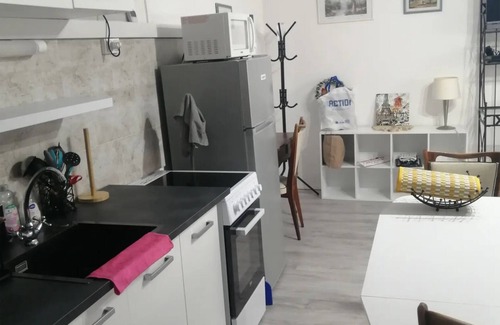 Bourg-Argental Apartamento | Estudio 'Gradina Bulgarana' con jardín compartido y Wi-Fi
