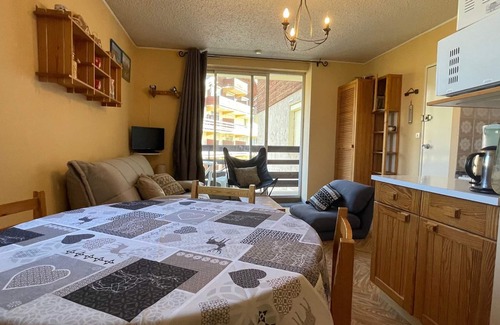 Le Sauze Apartamento | Estudio en Sauze con balcón, 4 pers, parking