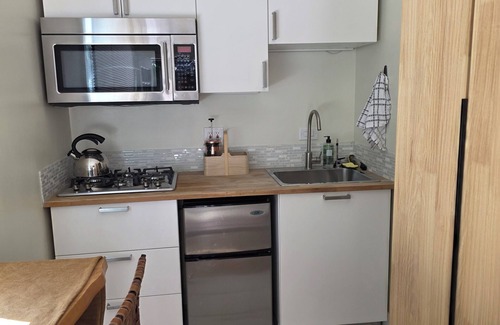 Seahurst Apartamento | Studio in Seahurst - access to the Salish Sea