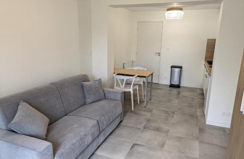 Cesson-Sevigne Apartamento | Studio indépendant en rez-de-jardin