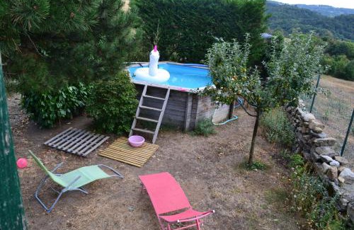 Egliseneuve-pres-Billom Cama Y Desayuno | studio indépendant dans maison à la campagne