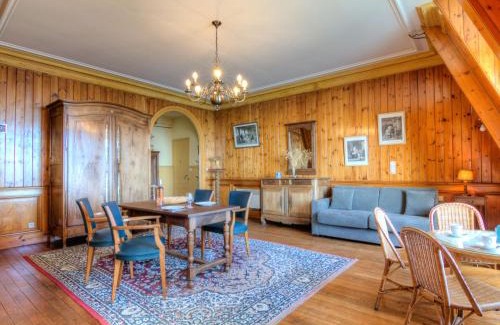 Dinard Apartamento | Studio La Garde by Interhome