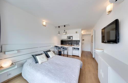 Roquebrune-Cap-Martin Apartamento | Studio la Plage