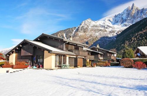 Les Praz-de-Chamonix Apartamento | Studio Le Pramouny-2 by Interhome