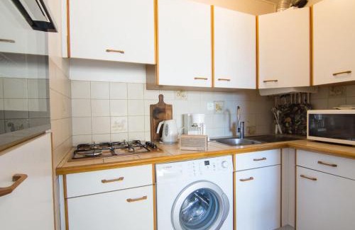 Dinard Apartamento | Studio Le Royal Foch by Interhome