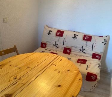 Pra Loup Apartamento | Studio Les Marmottes Bleues PRALOUP 1500