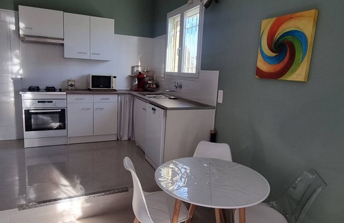 Boisset-et-Gaujac Apartamento | Studio located 5 minutes from Anduze