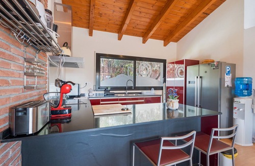 Olivella Apartamento | Estudio 'Loft Cim Apartments' con vistas a la montaña, Wi-Fi y aire acondicionado.