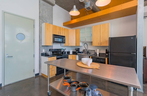 The Gulch Apartamento | Studio Loft in Downtown Nashville!