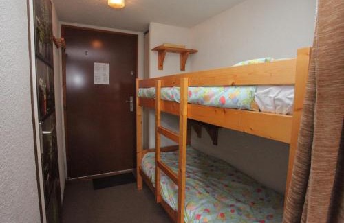 La Toussuire Apartamento | Studio lumineux et fonctionnel, 2ème étage, 4 pers, skis aux pieds, balcon exposé Sud, près télésiège - FR-1-416-56
