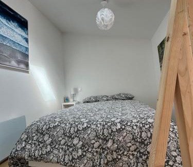 La Tranche-sur-Mer Casa | Studio Mer et Soleil avec Terrasse, en centre-ville, parking