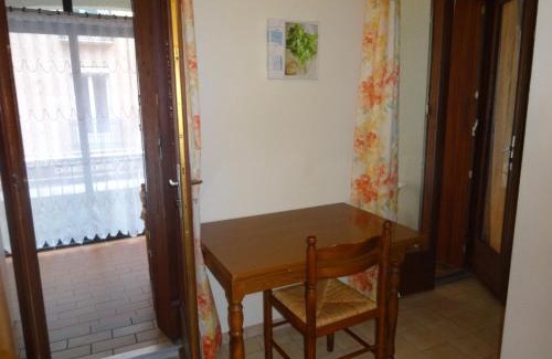 Amelie-les-Bains-Palalda Apartamento | Studio n°2 avec terrasse, agréable, bien situé