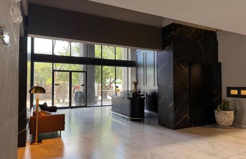 León Apartamento | Studio Near Poliforum and Downtown