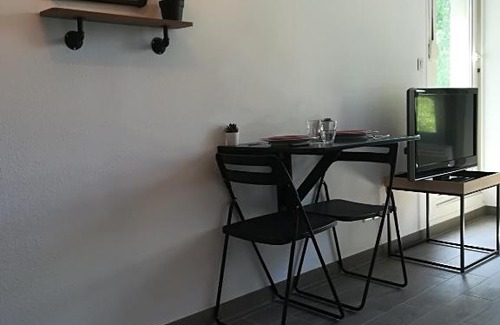 Sausheim Apartamento | Studio neuf standing -balcon prox autoroutes