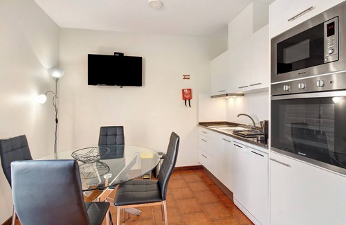 Porto Moniz Apartamento | Estudio 'Ninho Gaivota' con Impresionantes Vistas al Mar, A/C, Wi-Fi y Balcón