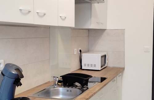 Riberac Apartamento | Studio+outside Ribérac town center2