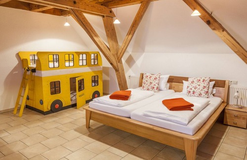 Aulendorf Apartamento | Estudio Panorama, 150 m², 1 sala de estar / dormitorio, máx. 2 adultos y 3 niños
