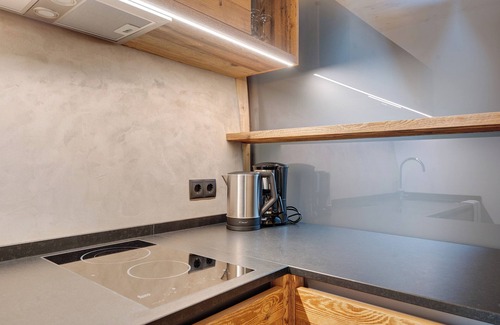 Velturno Apartamento | Estudio 'Pavilion Water' con vistas a la montaña, terraza compartida y Wi-Fi