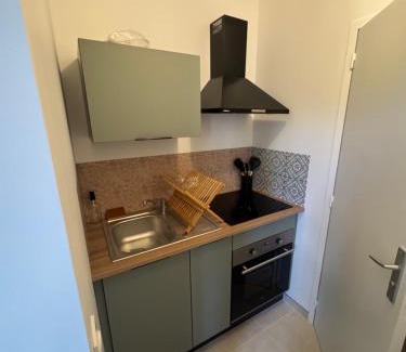 Mayenne Apartamento | Studio Pensée - Proche centre ville