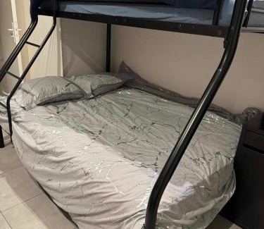 Pierrefitte-sur-Seine Apartamento | Studio plus proche metro 13