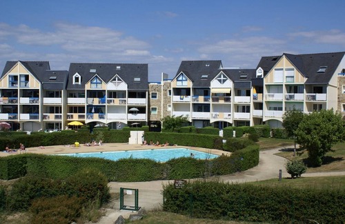 Arzon Apartamento | Studio Port du Crouesty residence with swimming pool