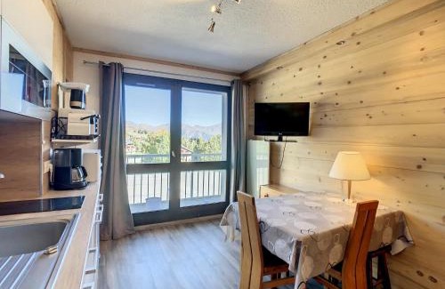 La Toussuire Apartamento | Studio rénové 2 étoiles, 4 pers, parking, La Toussuire - FR-1-417-112