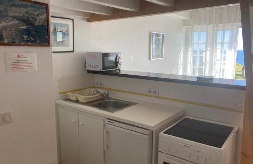 Le Palais Apartamento | Studio rénové avec parking, wifi, proche plage et centre - FR-1-418-93
