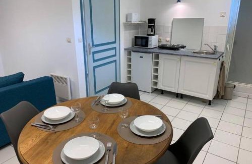 Champagne Casa | Studio "Rêves de gamins" proche du pôle Européen et circuit des 24h, Champagné