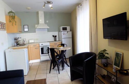 Neris-les-Bains Apartamento | Studio Revy 1 - Centre ville