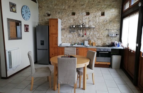 Saint-Meard-de-Gurcon Apartamento | Studio/Saint-Meard vineyards/DbedPetsOk/Wifi