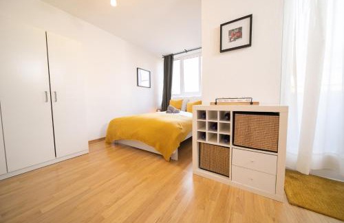 Furth-Sud Apartamento | Studio Shiny - Zentral mit Balkon - Messe - Küche