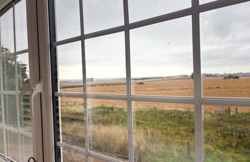 Tenterden Apartamento | Studio - Sleeps up to 4 & Free Parking