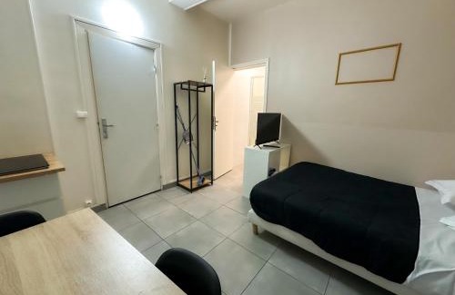 Meaux Apartamento | Studio SN4 - Centre-Ville Meaux - Proche Disneyland