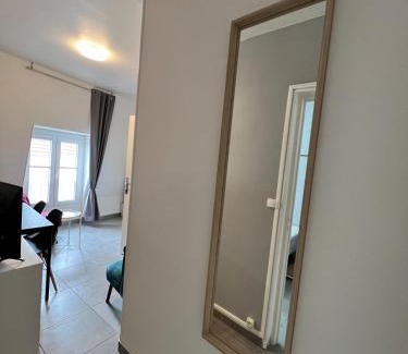 Meaux Apartamento | Studio SN8 - Centre-Ville Meaux - Proche Disneyland