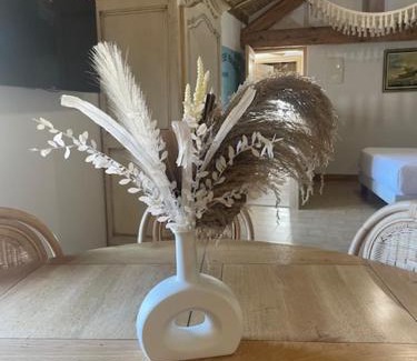 La Celle-sous-Gouzon Apartamento | Studio Tahiti du Cloitre